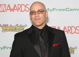 Derrick Pierce